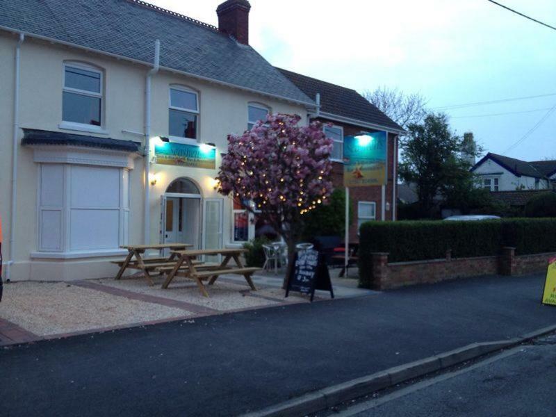 Seashells Beach Hotel Sutton-on-Sea Exterior photo